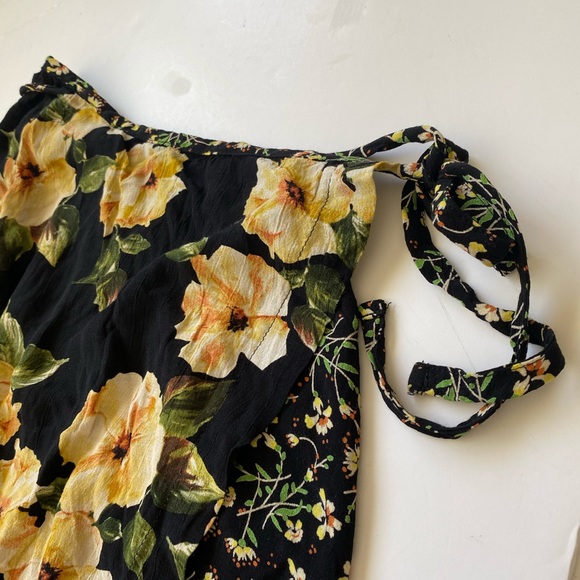 TOPSHOP busy garden floral print wrap midi skirt - Picture 7 of 10